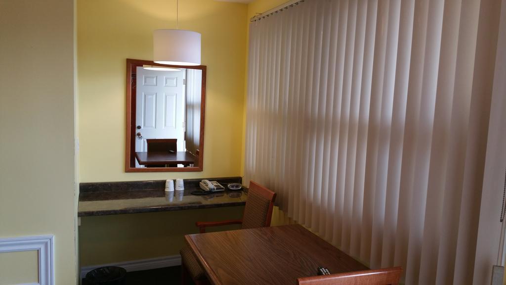 Rymal'S Motel Leamington Bagian luar foto