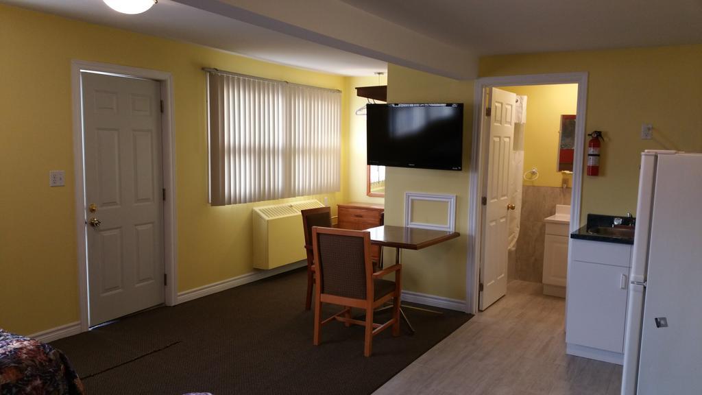 Rymal'S Motel Leamington Bagian luar foto