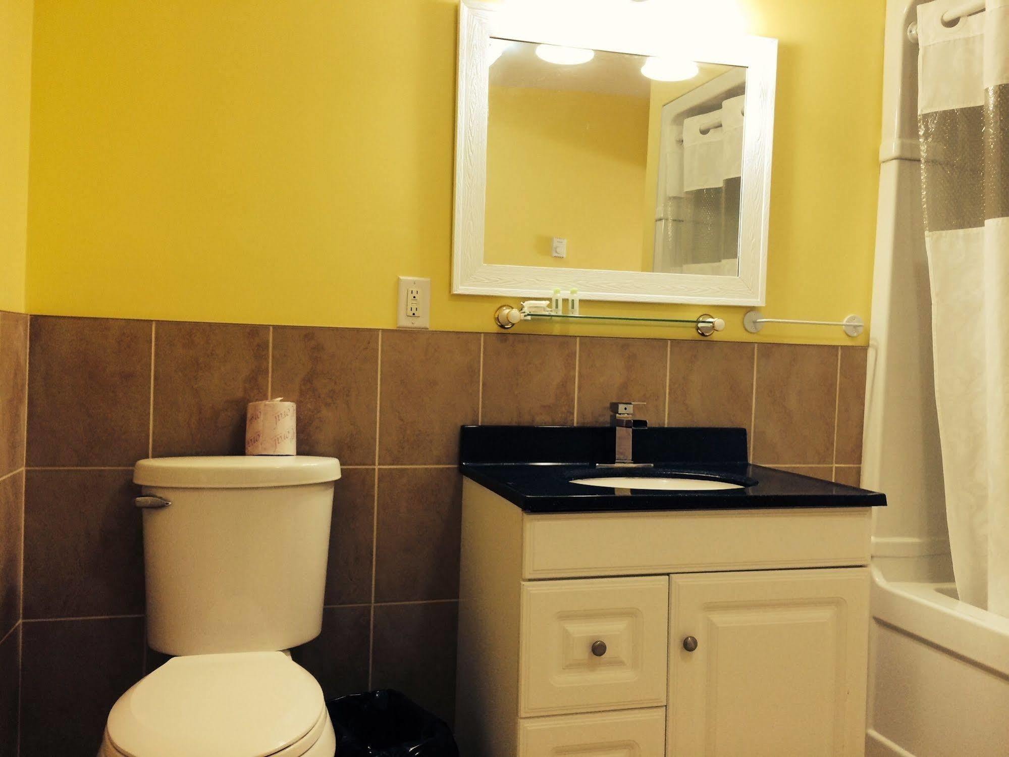 Rymal'S Motel Leamington Bagian luar foto