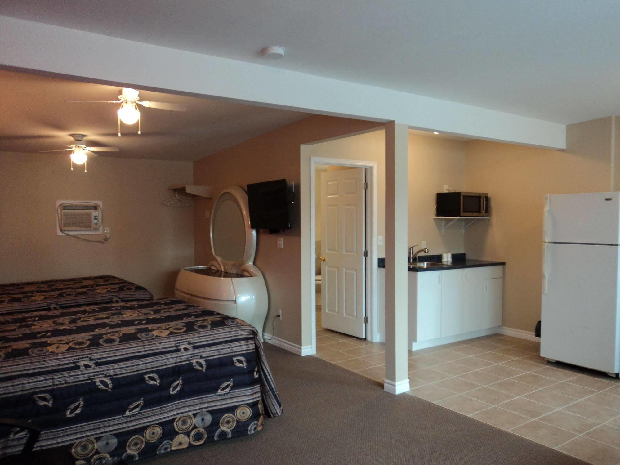 Rymal'S Motel Leamington Bagian luar foto
